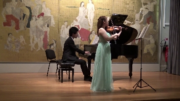  Concert piano-violon<br />
Masanori Enoki au piano et Mayu Kazamatsuri  au violon